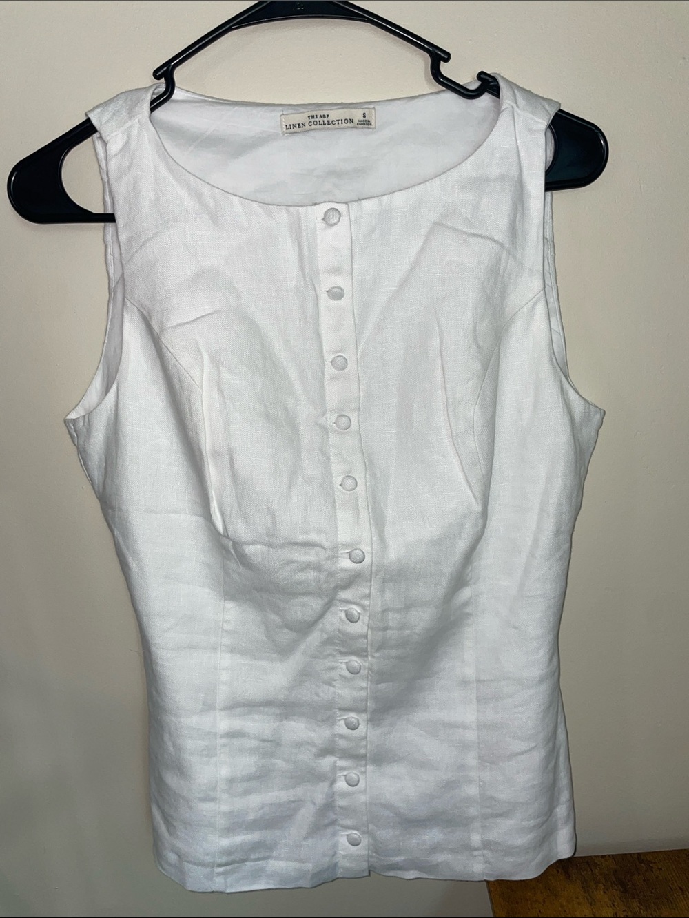 Size Small Women’s Abercrombie & Fitch White Sleeveless 100% Linen Button-Up Top